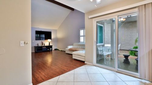 1615 Carmel Cir, Upland CA  91784-1726 exterior