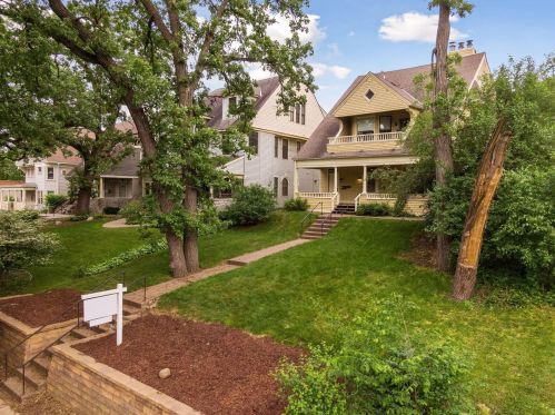 596 Grand Ave, Saint Paul MN  55102-2610 exterior