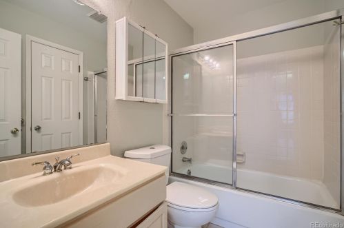 886 Reed Ct, Denver CO  80214-4830 exterior