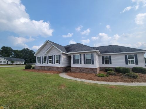 401 Andrew Dr, Statesboro, GA 30458-7243