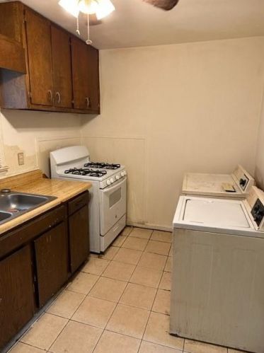 2983 Harlan Dr, Atlanta GA  30344-3758 exterior