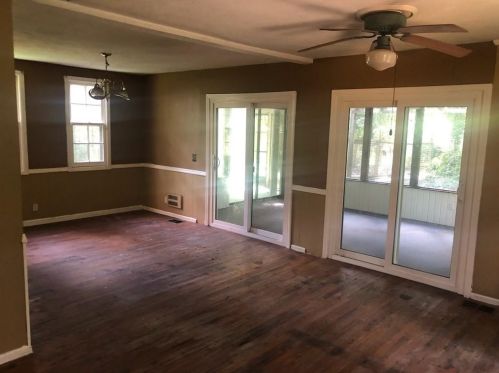 2711 Valleydale Dr, Conyers GA  30012-2716 exterior