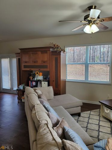 5496 Keyhaven Pl, Atlanta GA  30349-2759 exterior
