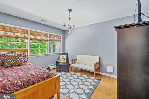 12201 Remington Dr, Silver Spring MD 20902-1533 exterior