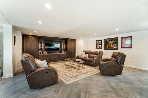 7375 Cayuga Dr, Cincinnati OH  45243-3540 exterior