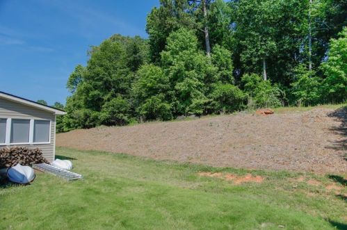 122 Laurel Oaks Ln, Jefferson GA  30549-5554 exterior