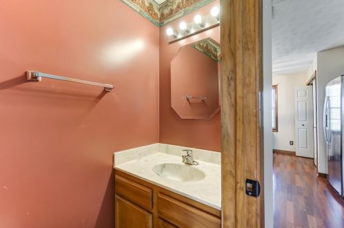6205 Harvest St, Springfield OH  45502-7536 exterior
