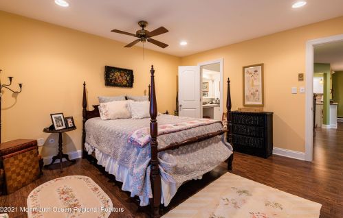 175 Lexington Ct, Tinton Falls NJ 07701-5486 exterior