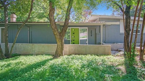 2059 Dorothy Ln, Fort Worth TX  76107-4049 exterior