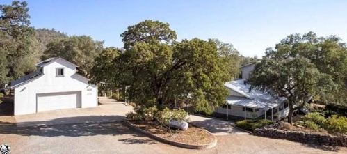 8111 Dante Dr, Jamestown, CA 95327-9621