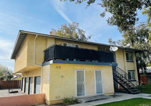 1109 Post St, Redlands, CA 92374-4422