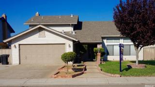 521 Nancy Dr, Ripon, CA 95366-3301