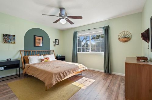 4802 Brassiewood Dr, Austin TX  78744-5107 exterior
