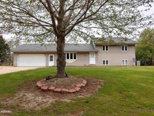 19431 Thomson Rd, Chadwick, IL 61014-9205