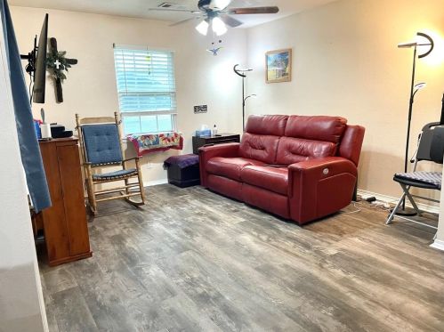 4012 Dixon Cir, Greenville, TX 75401-4331