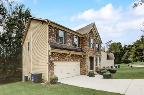 1958 Windsor Creek Dr, Conyers GA  30094-5815 exterior