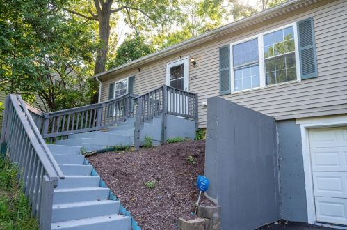 6530 Catalpa Ave, Cincinnati OH  45239-4927 exterior