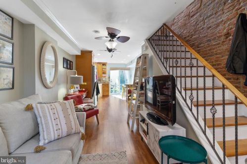 1222 American St, Philadelphia, PA 19147-5316