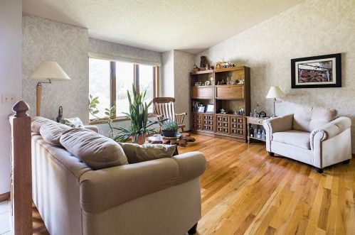 644 Crimson Leaf Trl, Saint Paul MN  55123-3045 exterior
