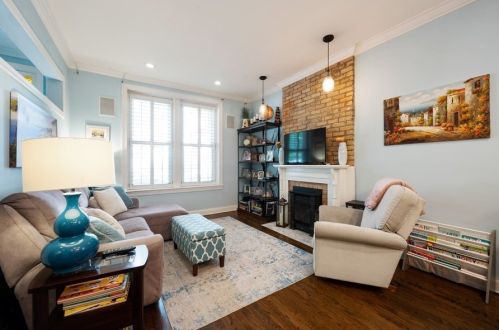 1119 Belden Ave, Chicago, IL 60614-3221