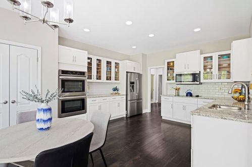 3345 Hagger Way, Atlanta GA  30344-5674 exterior