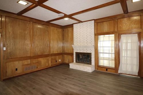 2216 San Simeon Pl, Carrollton, TX 75006-2807