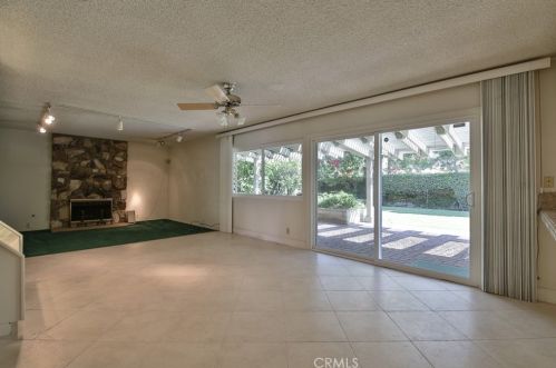 11476 Culebra St, Cypress CA 90630-5340 exterior