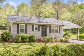 661 Lupton Dr, Chattanooga, TN 37415-4802