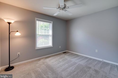 239 Railroad Ave, Ephrata PA  17522-2327 exterior