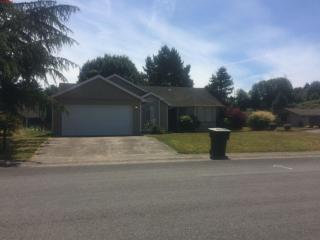 237 Sparks Dr, Kelso, WA 98626-1843