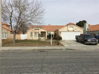 1543 Berkshire Dr, Palmdale, CA 93551-4054