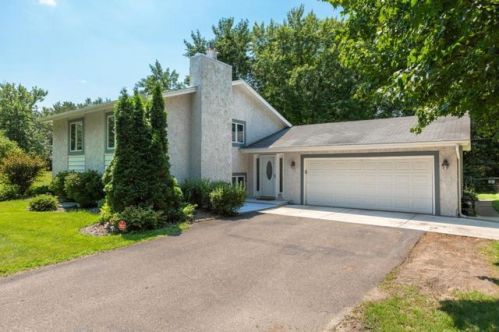 6205 Hunter Rd, Corcoran, MN 55340