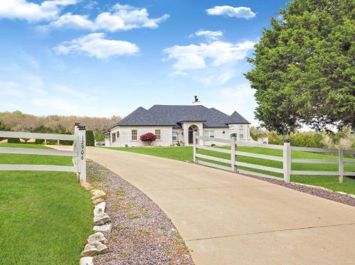12906 Morgans Meadow Rd, Valles Mines, MO 63020-6408