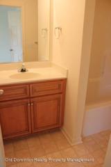 38 Emerson Ln, Harrisonburg, VA 22802-4687