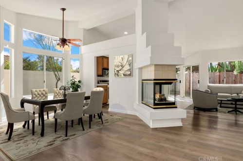 6670 Avenida Michaelinda, Riverside CA  92509-7227 exterior