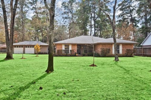 12607 High Sea Dr, Tomball, TX 77377-8407