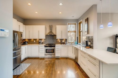 1580 Blackhawk Lake Dr, Saint Paul MN  55122-1245 exterior