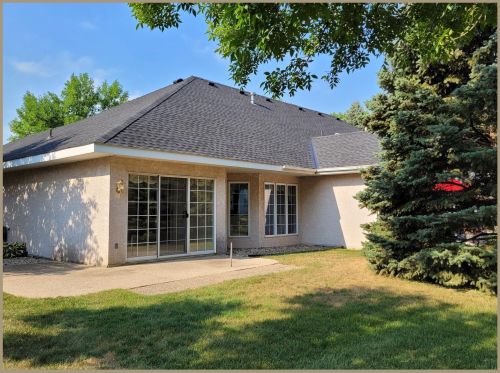 2220 10th Ave, Willmar, MN 56201-4892