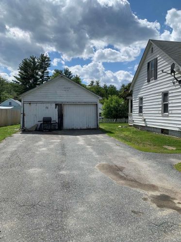 21 Providence Ave, Unity, NH 03743-5132