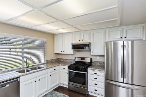 8587 Yarrow Ln, Riverside CA  92508-2971 exterior