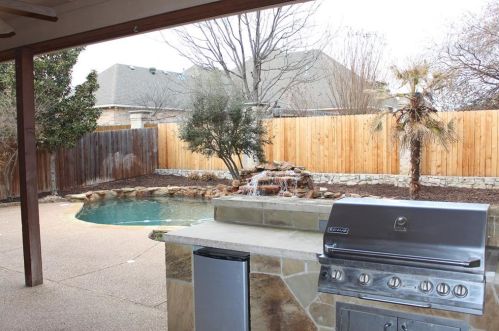 7817 Barfields Way, Fort Worth TX 76182-6748 exterior