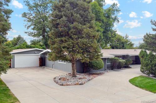 4421 Yosemite Ct, Englewood, CO 80111-1230