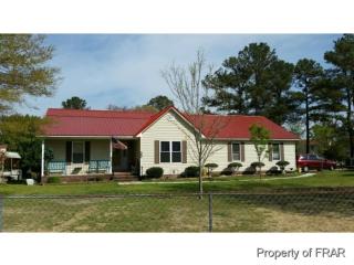 800 Darlington Dr, Fayetteville, NC 28311-1809
