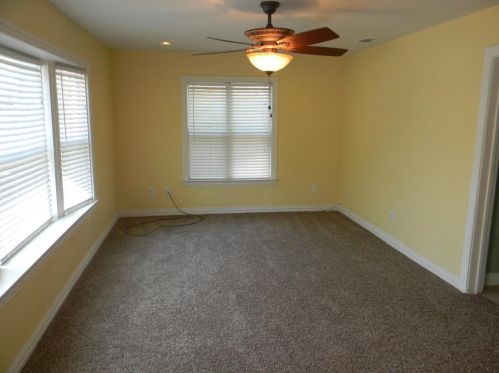 1121 Fairview St, Fort Worth TX  76111-4829 exterior