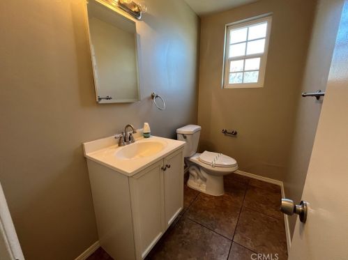 7415 Lincoln Ave, Riverside CA  92504-4623 exterior