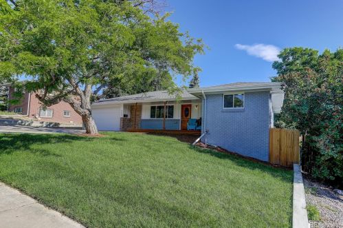 8065 63rd Ave, Arvada CO  80004-3411 exterior