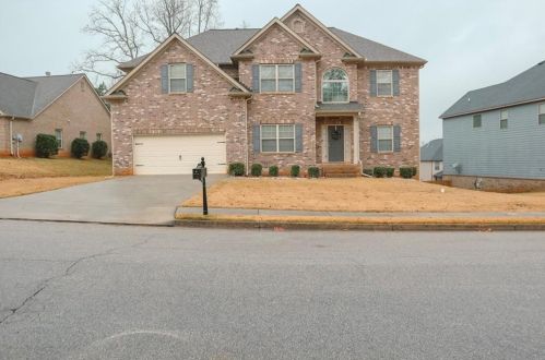 110 Riverstone Dr, Porterdale, GA 30014-5025