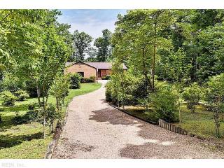 7149 Church Ln, Toano, VA 23168-9130
