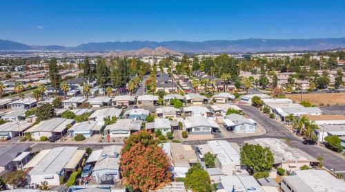 89 Sir Galahad Dr, Riverside CA  92507-6950 exterior