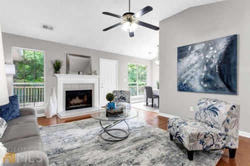 340 Fair Dr, Ellenwood, GA 30294-2566